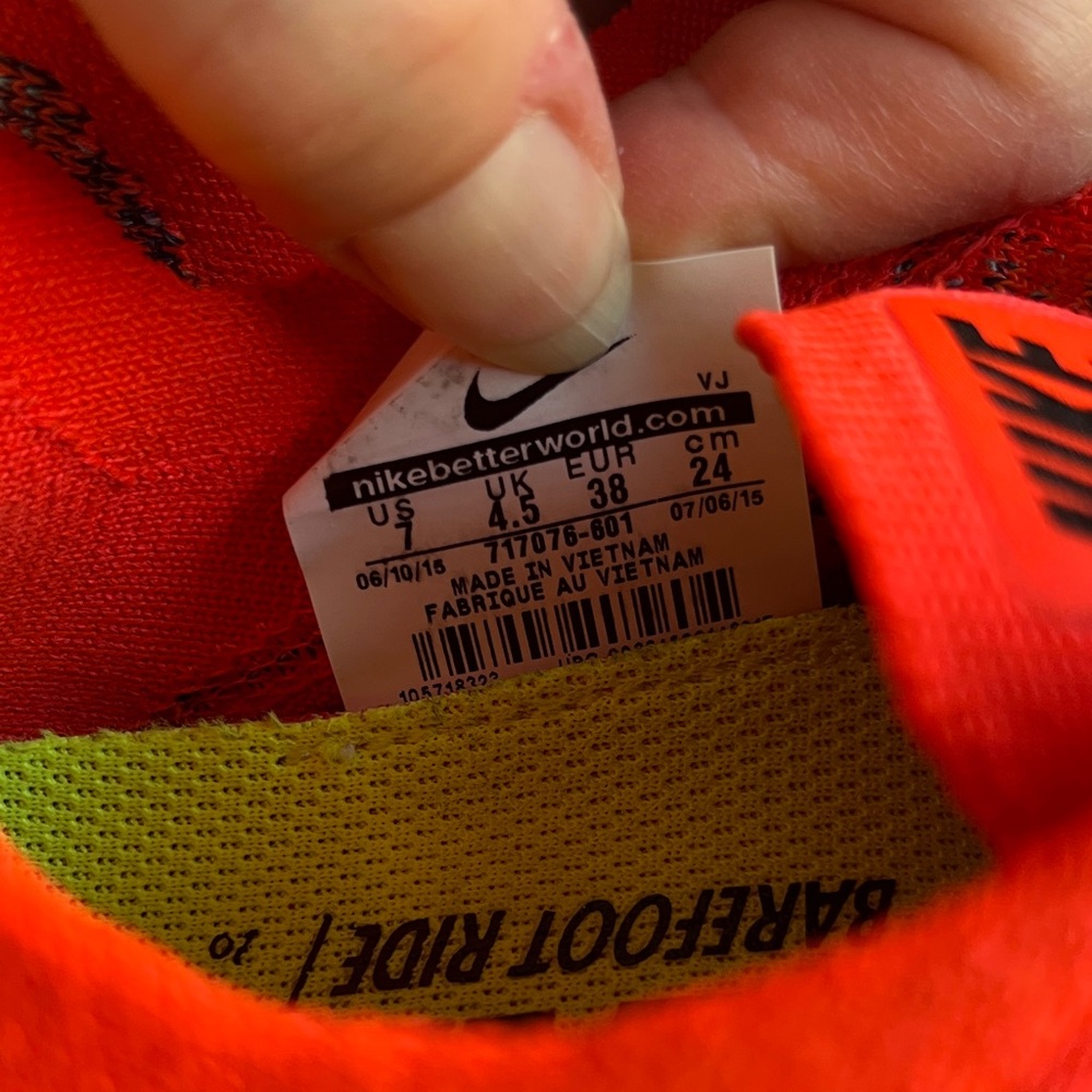 Nike Free 4.0 Flyknit Bright Red Running Shoes - Picture 5 of 8